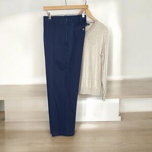 Lands End  Men's traditional Fit Navy chinos 36